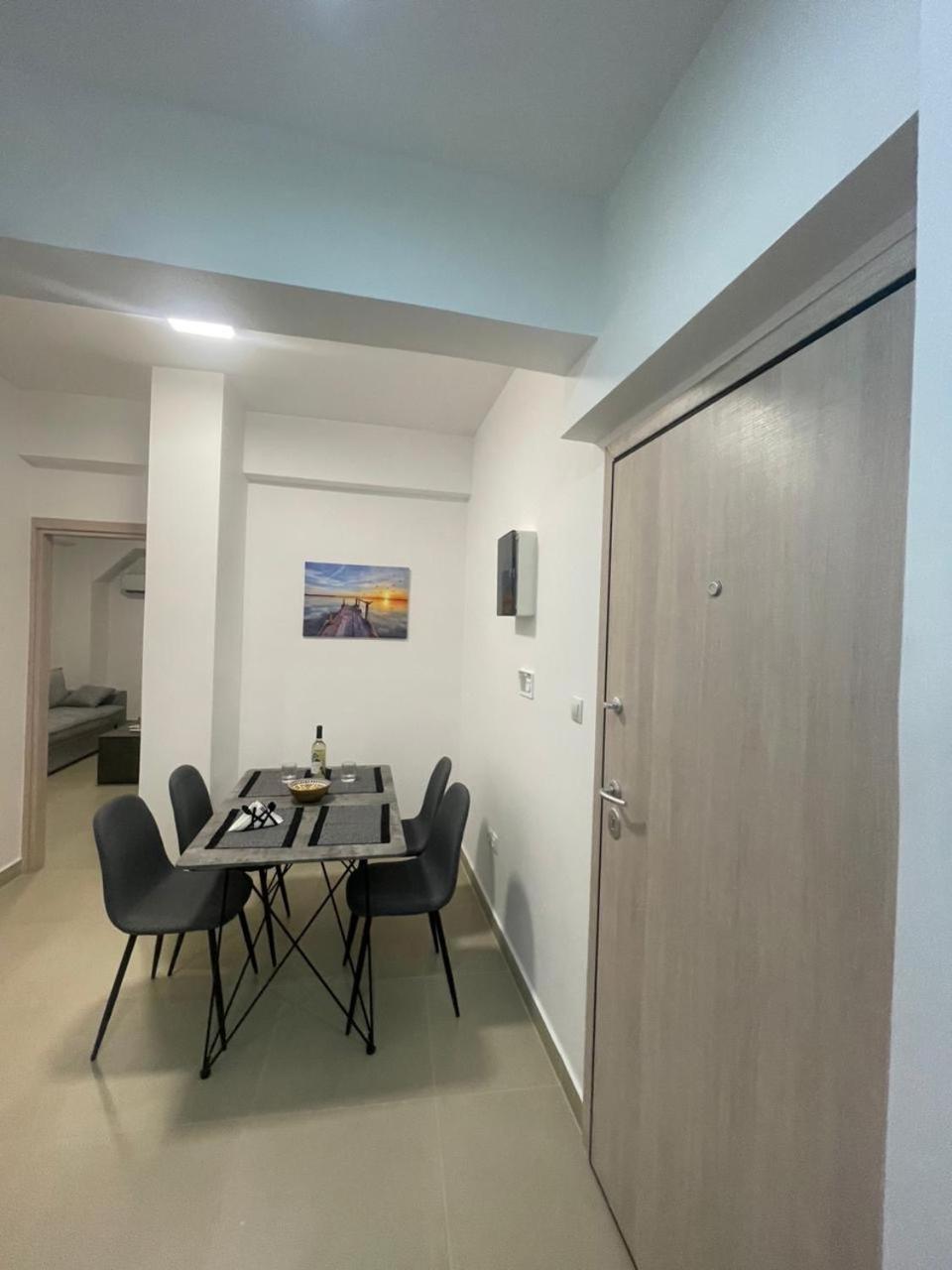 Apartment σπιτι στο κέντρο της αθήνας! *